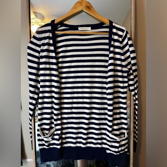 Forever 21 Navy & White Stripped Long Sleeve Cardigan w/Buttons. - Picture 1 of 5